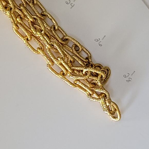 Vintage Gold Tone Double Chain Necklace with Textured Link Layered Retro Jewelry - Picture 8 of 10